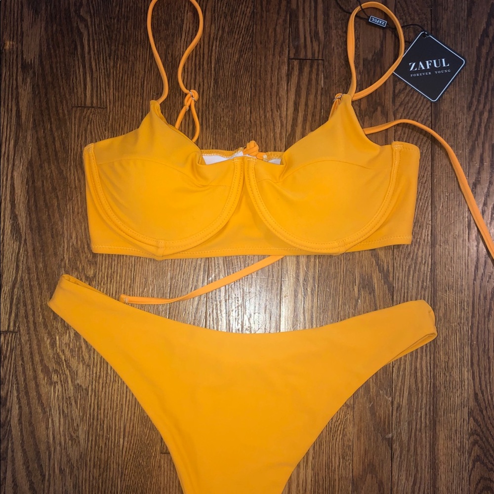 NWT ZAFUL bikini